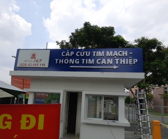 Bảng Alu - Chư Nổi Inox Lộng Mica Bảng Alu - Chư Nổi Inox Lộng Mica